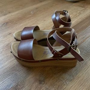 Blowfish Platform Sandals